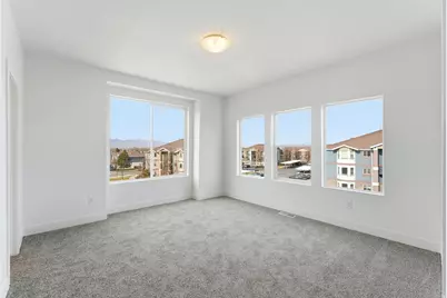 132 Chambord Ct E, Sandy, UT 84070 - Photo 21