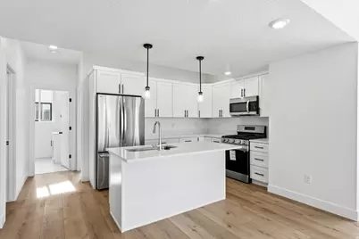 132 Chambord Ct E, Sandy, UT 84070 - Photo 5