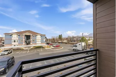 132 Chambord Ct E, Sandy, UT 84070 - Photo 19