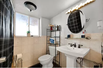 610 N 100 W, Tooele, UT 84074 - Photo 17