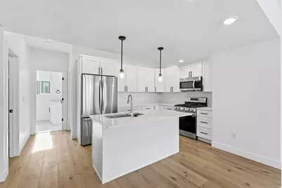 136 Chambord Ct E, Sandy, UT 84070 - Photo 11