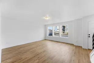 136 Chambord Ct E, Sandy, UT 84070 - Photo 7