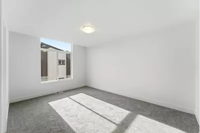 136 Chambord Ct E, Sandy, UT 84070 - Photo 29