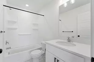 138 Chambord Ct E, Sandy, UT 84070 - Photo 33