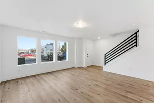 138 Chambord Ct E, Sandy, UT 84070 - Photo 5