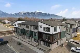 138 Chambord Ct E, Sandy, UT 84070 - Photo 49