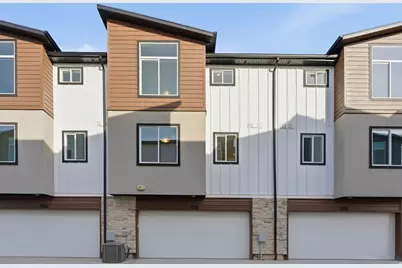 138 Chambord Ct E, Sandy, UT 84070 - Photo 47