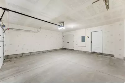 138 Chambord Ct E, Sandy, UT 84070 - Photo 9