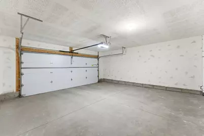 138 Chambord Ct E, Sandy, UT 84070 - Photo 7