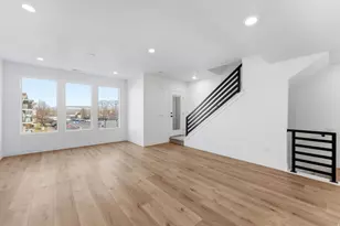 138 Chambord Ct E, Sandy, UT 84070 - Photo 17