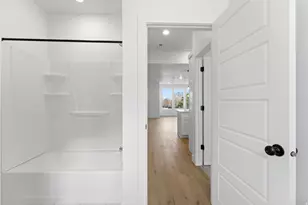 140 Chambord Ct E, Sandy, UT 84070 - Photo 21