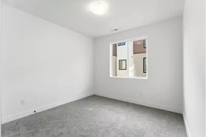 140 Chambord Ct E, Sandy, UT 84070 - Photo 17