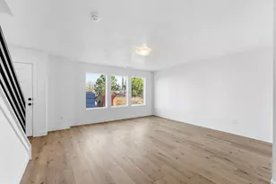 140 Chambord Ct E, Sandy, UT 84070 - Photo 11