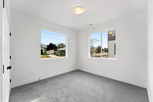 144 Chambord Ct E, Sandy, UT 84070 - Photo 21