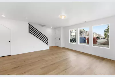 144 Chambord Ct E, Sandy, UT 84070 - Photo 5