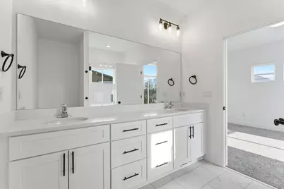 144 Chambord Ct E, Sandy, UT 84070 - Photo 37