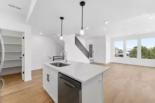 144 Chambord Ct E, Sandy, UT 84070 - Photo 15