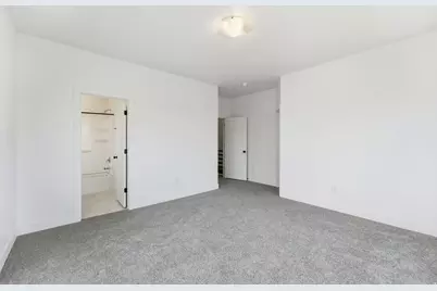 144 Chambord Ct E, Sandy, UT 84070 - Photo 29