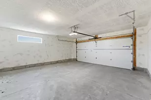 144 Chambord Ct E, Sandy, UT 84070 - Photo 7