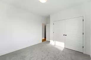 144 Chambord Ct E, Sandy, UT 84070 - Photo 23