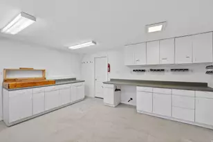 586 E Creekview Dr, Murray, UT 84107 - Photo 29