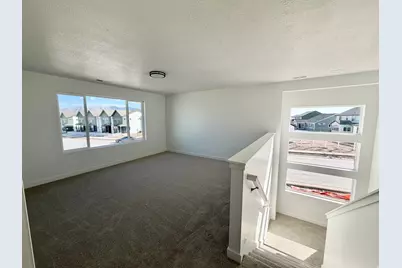 2989 N Lone Pine St #633, Eagle Mountain, UT 84005 - Photo 9