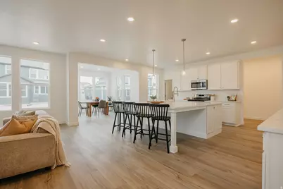 2989 N Lone Pine St #633, Eagle Mountain, UT 84005 - Photo 5