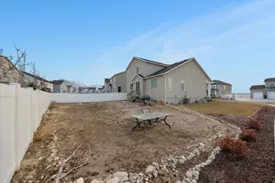 856 N Basalt W, Tooele, UT 84074 - Photo 35