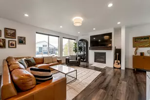 1633 W Alpenglow Cir, Farmington, UT 84025 - Photo 11