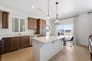 682 Bennedict Dr N, Saratoga Springs, UT 84045 - Photo 3