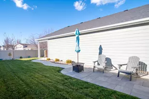 1881 N 2350 W, Clinton, UT 84015 - Photo 41