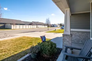 1881 N 2350 W, Clinton, UT 84015 - Photo 7