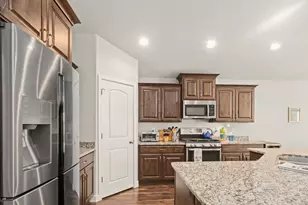 1881 N 2350 W, Clinton, UT 84015 - Photo 23