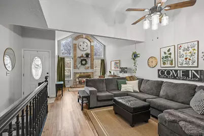 1015 E Brook Haven Dr N, Kaysville, UT 84037 - Photo 1