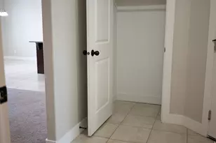 328 W Pages Ln, Bountiful, UT 84010 - Photo 9