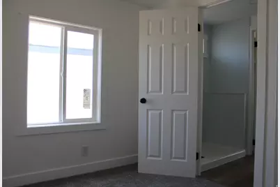 13712 E 5500 S, Randlett, UT 84063 - Photo 21