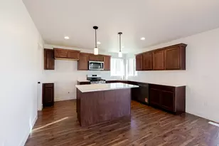 4439 N Dwarven Dr, Eagle Mountain, UT 84005 - Photo 11