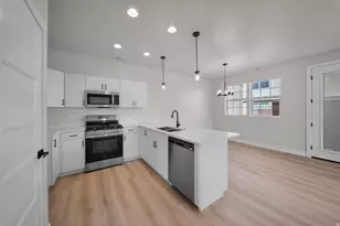 2333 E Kiabito Ln, Saint George, UT 84790 - Photo 11