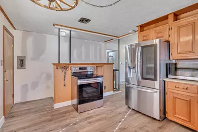 353 N 600 E, Orem, UT 84097 - Photo 17