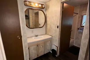 1013 N 450 St E, Ogden, UT 84404 - Photo 17