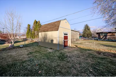 4248 S 2400 W, Roy, UT 84067 - Photo 37