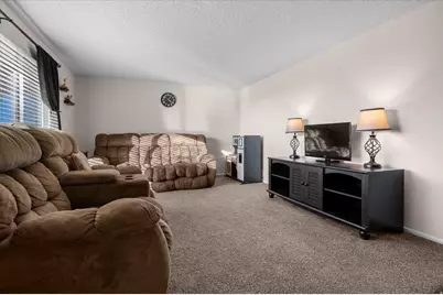 4248 S 2400 W, Roy, UT 84067 - Photo 5