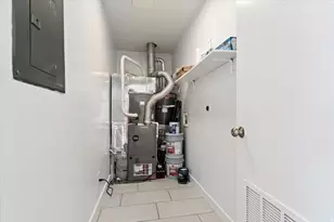 868 S Montgomery St, Salt Lake City, UT 84104 - Photo 17