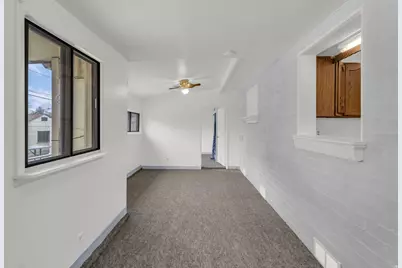 1005 N Capistrano Dr, Salt Lake City, UT 84116 - Photo 15