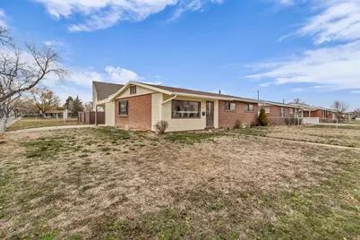 1005 N Capistrano Dr, Salt Lake City, UT 84116 - Photo 3