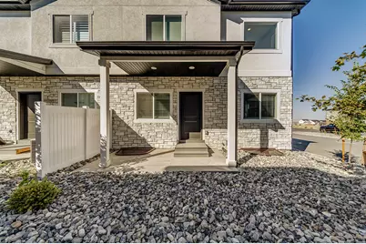 1247 N 680 W #8, Tooele, UT 84074 - Photo 27