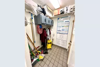 240 W Main St, Bicknell, UT 84715 - Photo 33