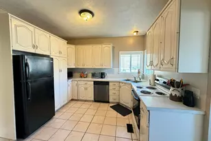 750 Royal St, Helper, UT 84526 - Photo 7