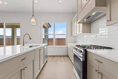 4851 W 2820 S #7, Hurricane, UT 84737 - Photo 15