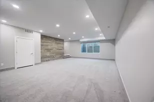 7045 S 300 E, Midvale, UT 84047 - Photo 21